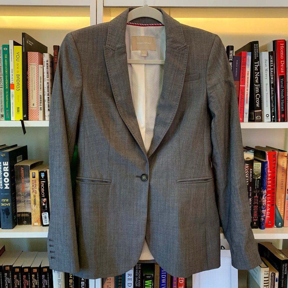Banana Republic Women's Blazer in gray, size 6